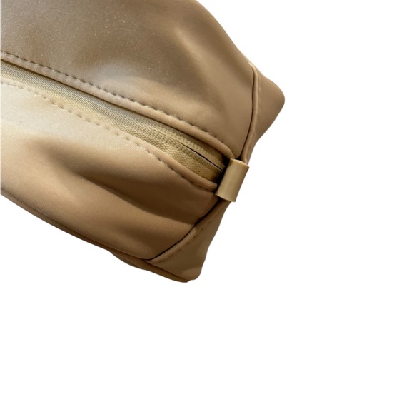 Burberry Hero Beige Pouch - Picture 5 of 8